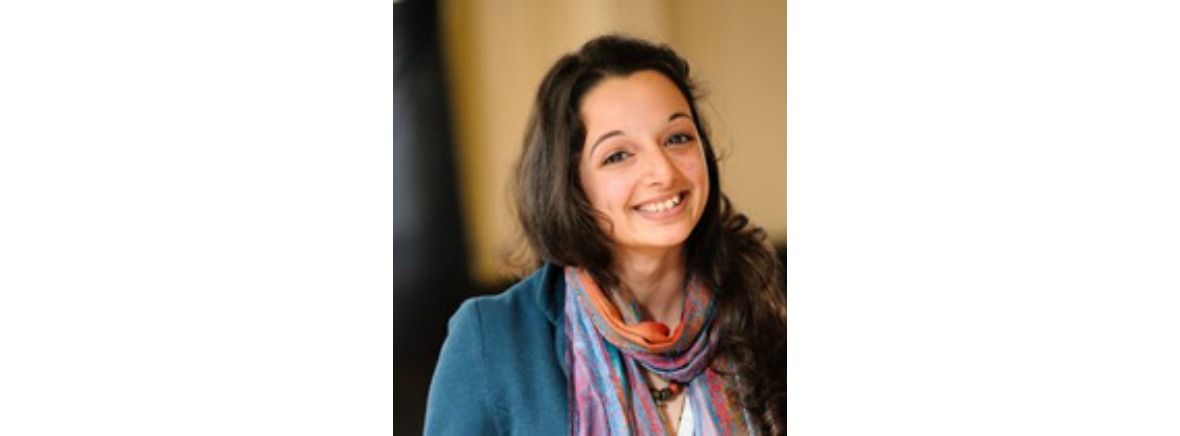 Hana Zreikat – MAKING WAVES